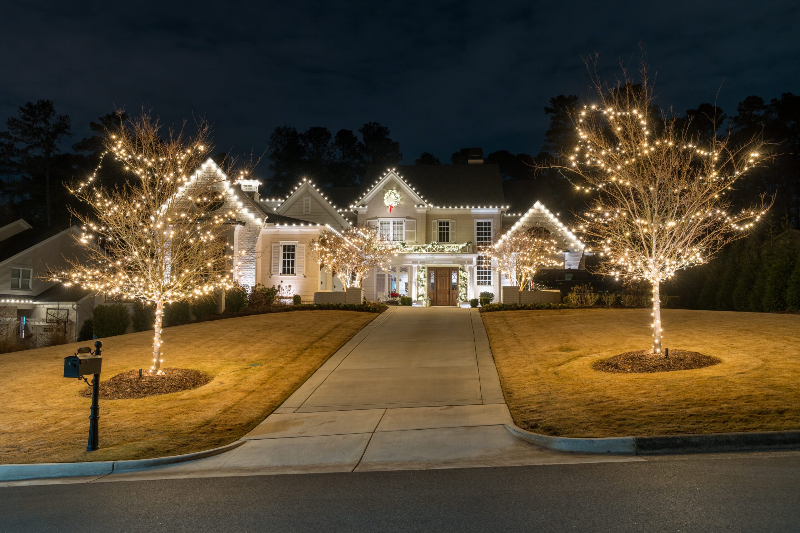 Holiday Lighting Installation Services